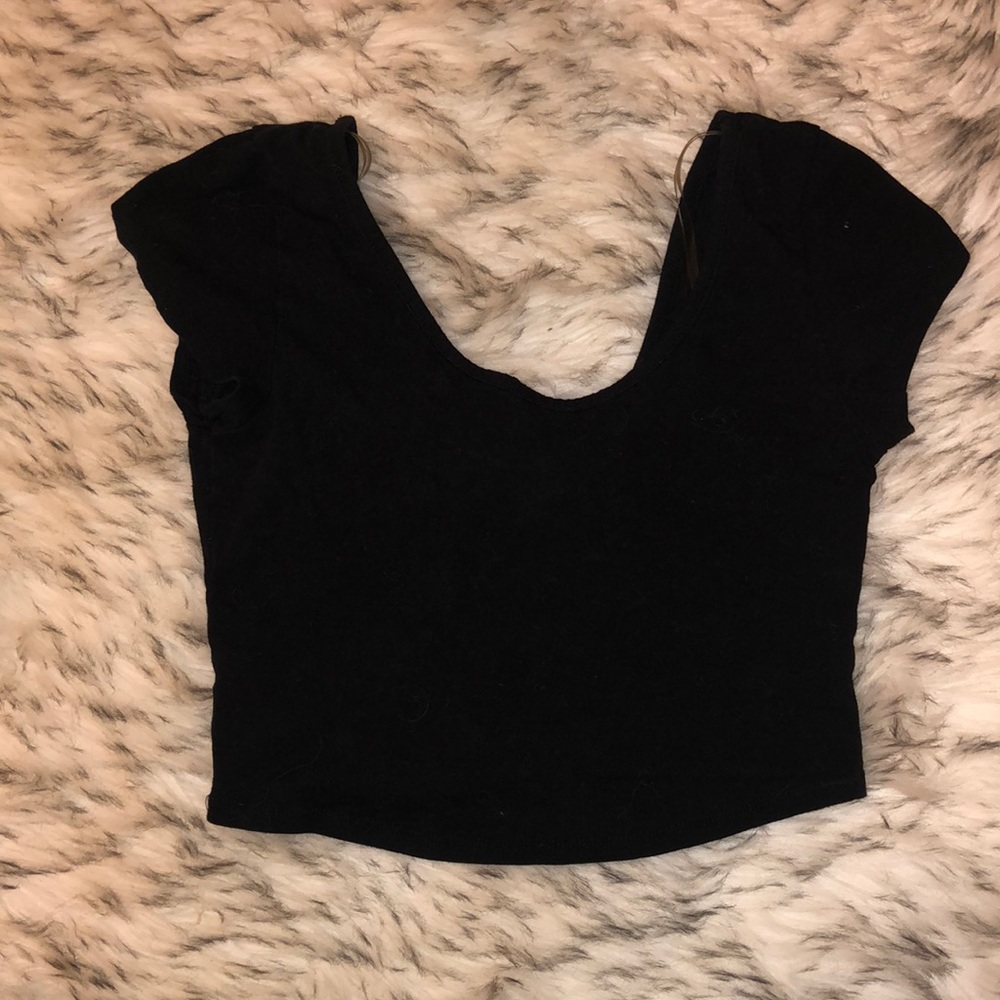 Black crop top
